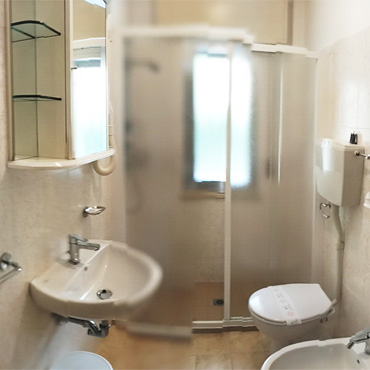 bathroom Room Economy Hotel California Tagliata of Cervia
